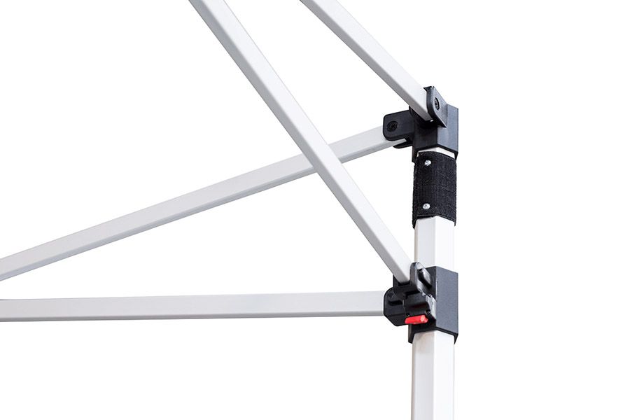 de hoeken van een easy-up tent met een kliksysteem